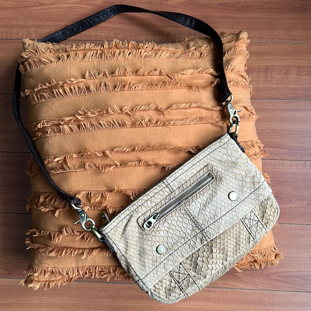 Marc New York - Andrew Marc light-tan leather crossbody purse